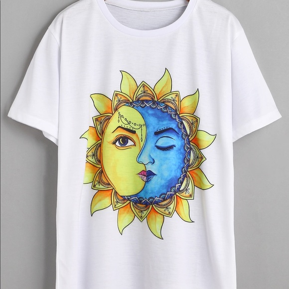 Tops - Sun Moon T-shirt 🌞🌛